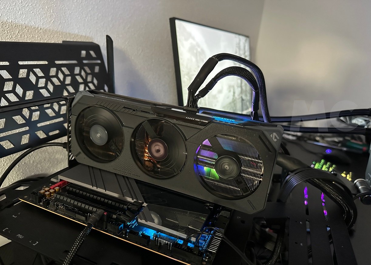 GIGABYTE Radeon RX 9060 XT Gaming OC