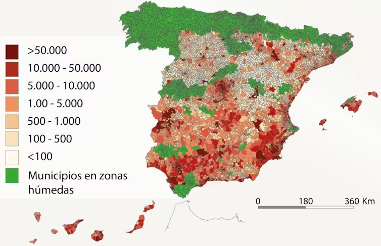 Mapa que muestra la población que habita en las regiones áridas y húmedas en España