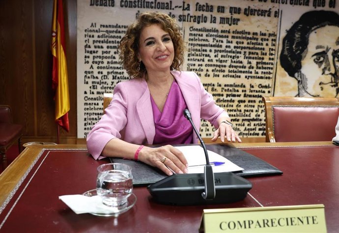 La exvicepresidenta primera, exministra de Hacienda y candidata del PSOE-A, María Jesús Montero, comparece en la comisión de invetigación de la SEPI en el Senado