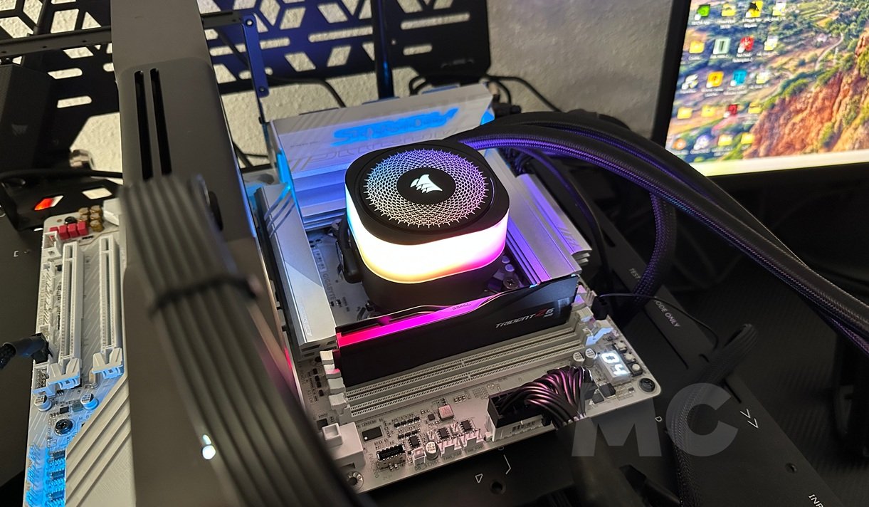 intel core ultra 5 250k plus 16 gb ddr5