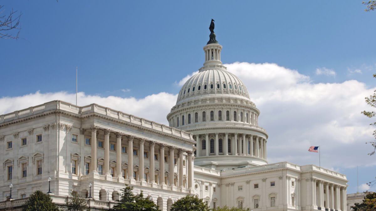 Imagen exterior del Capitolio de Washington, Estados Unidos - <a data-cke-saved-href="https://depositphotos.com/es/?/" href="https://depositphotos.com/es/?/">Depositphotos</a>