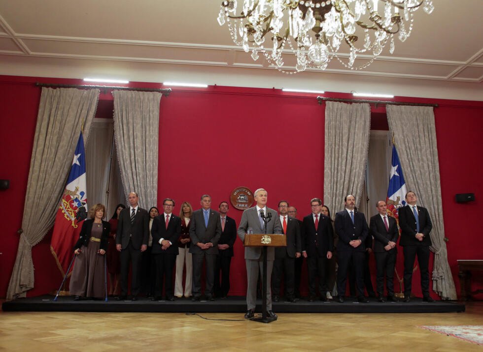 El presidente chileno, José Antonio Kast, habla en un anuncio de cambio de gabinete en el Palacio Presidencial la Moneda en Santiago, Chile, el 19 de mayo de 2026.