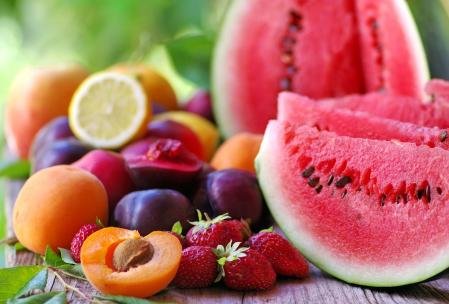 Sandías, melocotones y otras frutas de verano