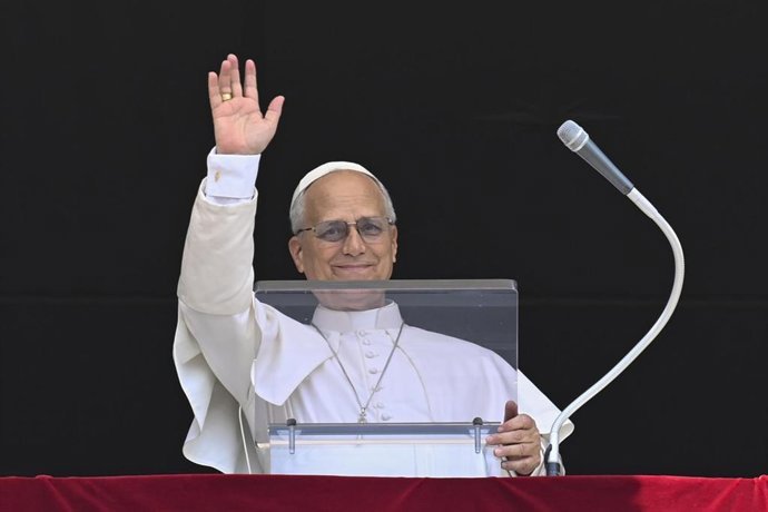 Los lefebvrianos ordenan a cuatro obispos sin permiso de León XIV, lo que conlleva su excomunión automática El Papa León XIV