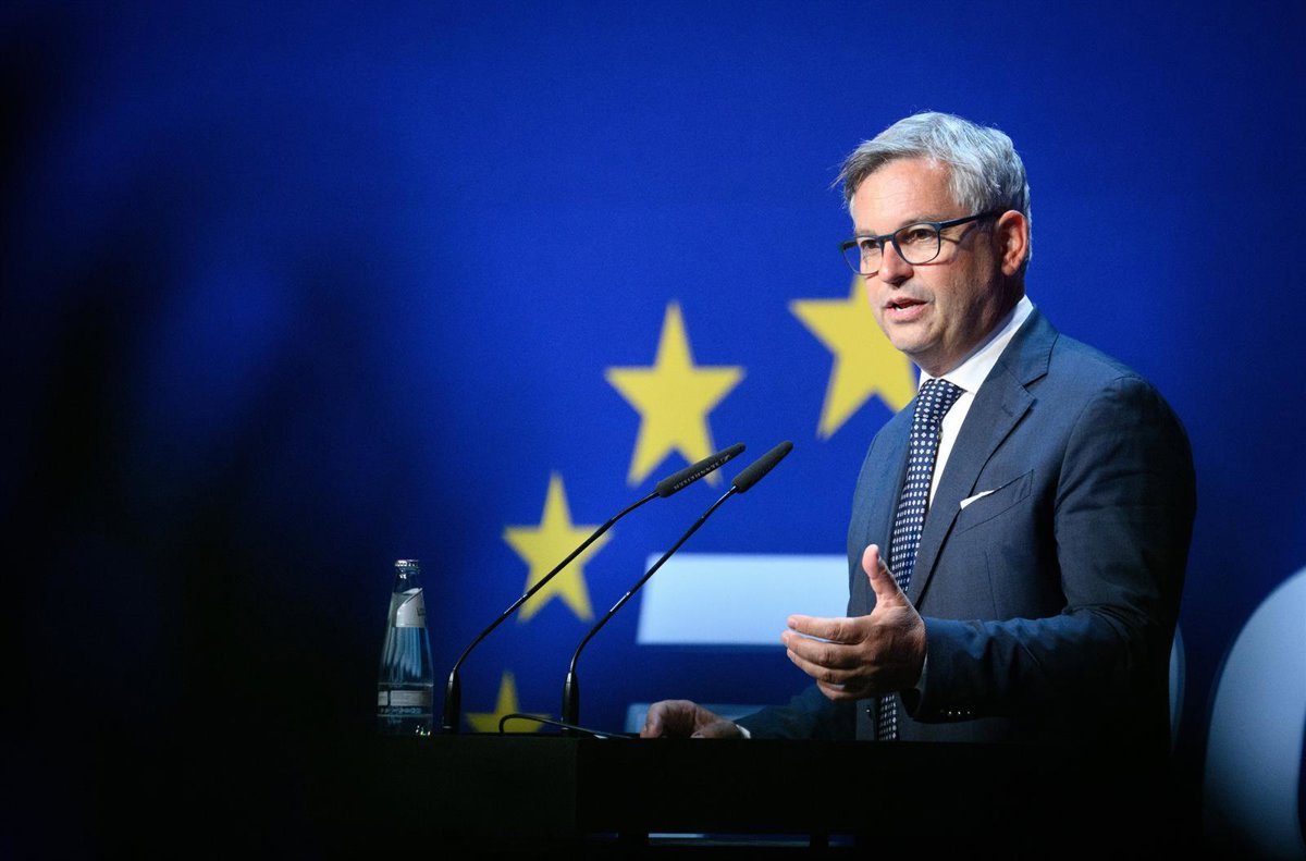 Bruselas ofrece reforzar el apoyo a España con Frontex en Ceuta y reclama a Marruecos medidas inmediatas
