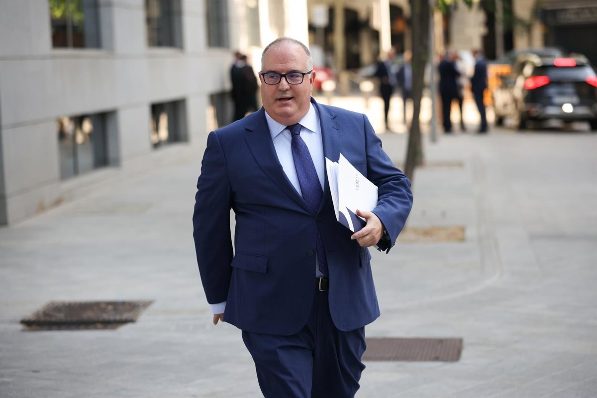 El abogado de Villarejo confirma ante el juez que Leire Díez le ofreció reunirse con la Fiscalía