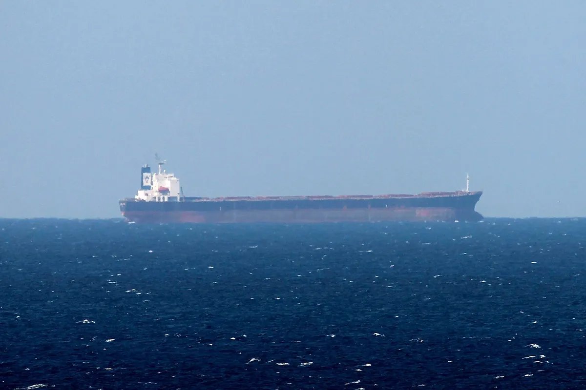 Los operadores de petróleo advierten que el mercado está a punto de quedarse sin suministro debido al nuevo cierre del estrecho de Ormuz