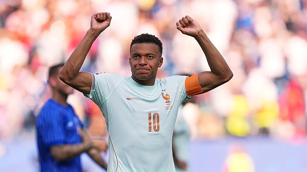 Mbappé, el líder de Francia dentro y fuera del campo