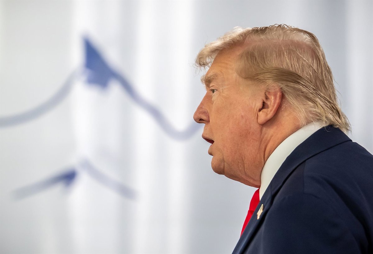 Trump accedix a reprendre les converses amb Iran però avisa a  Teheran que l'alto el foc "va acabar"