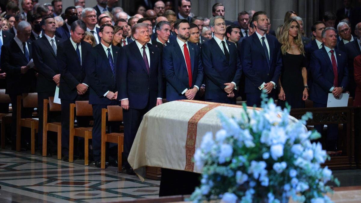 Trump despide junto a Zelenski y Netanyahu al senador Graham, el “amigo” de Ucrania e Israel