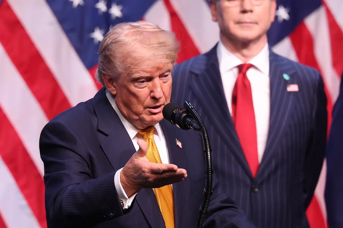 Trump: "EEUU será el guardián de Ormuz" y cobrará un 20% a cada buque al que franquee el paso