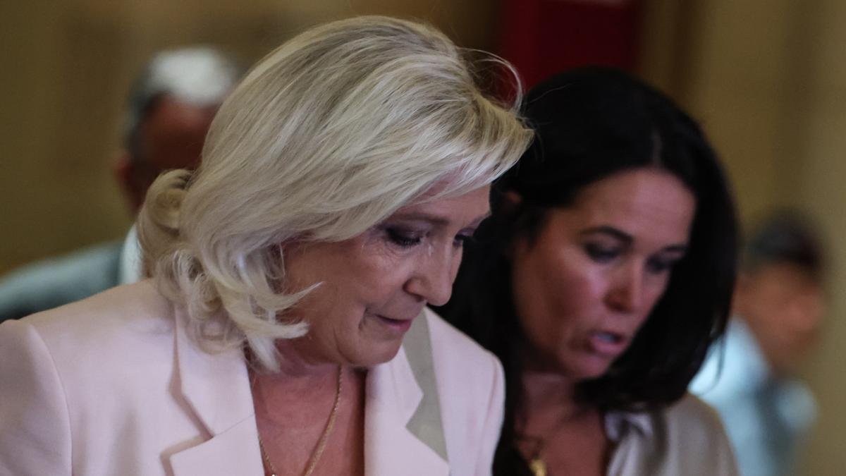 ¿Le Pen, una condenada en el Elíseo?