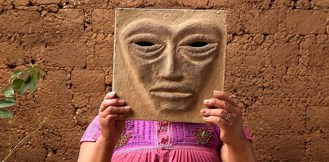 ¿Puede existir hoy un códice maya? El taller indígena que reinventa el libro en plena era digital